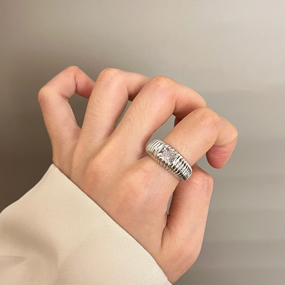 Wholesale flower zircon ring