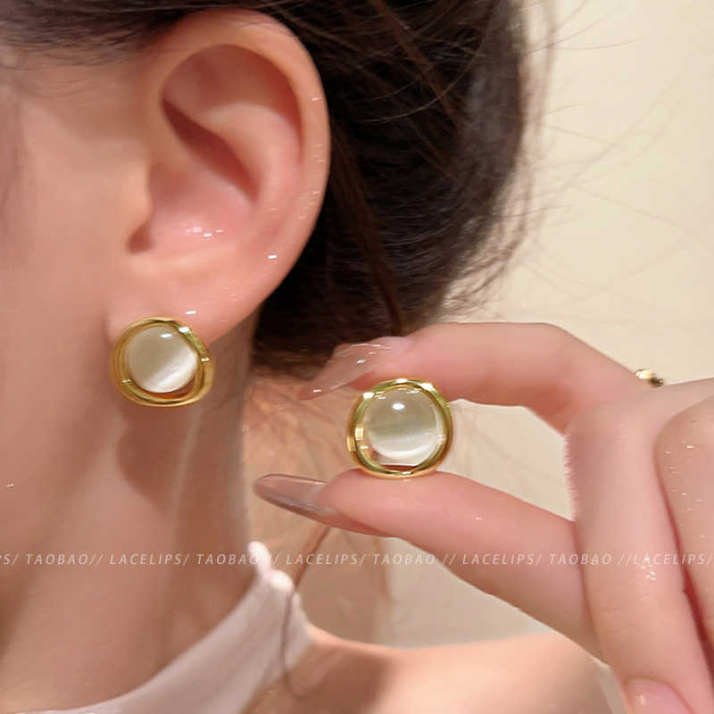 Wholesale 925 Silver Needle Design Acrylic Earrings