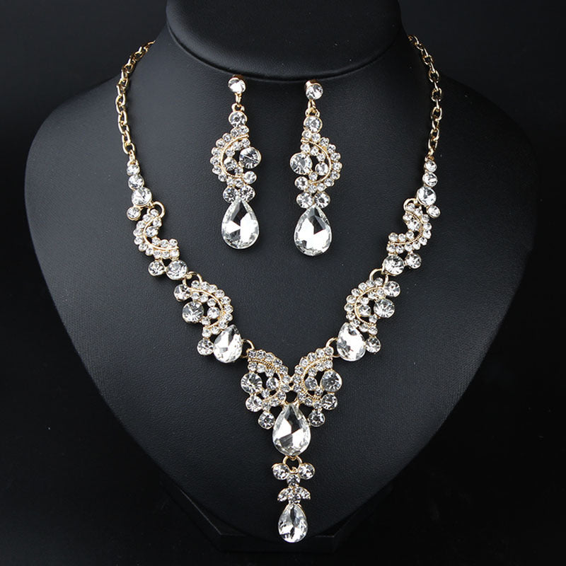 Wholesale Retro Rhinestone Bridal Necklace Set - Alloy Electroplated Jewelry Accessory