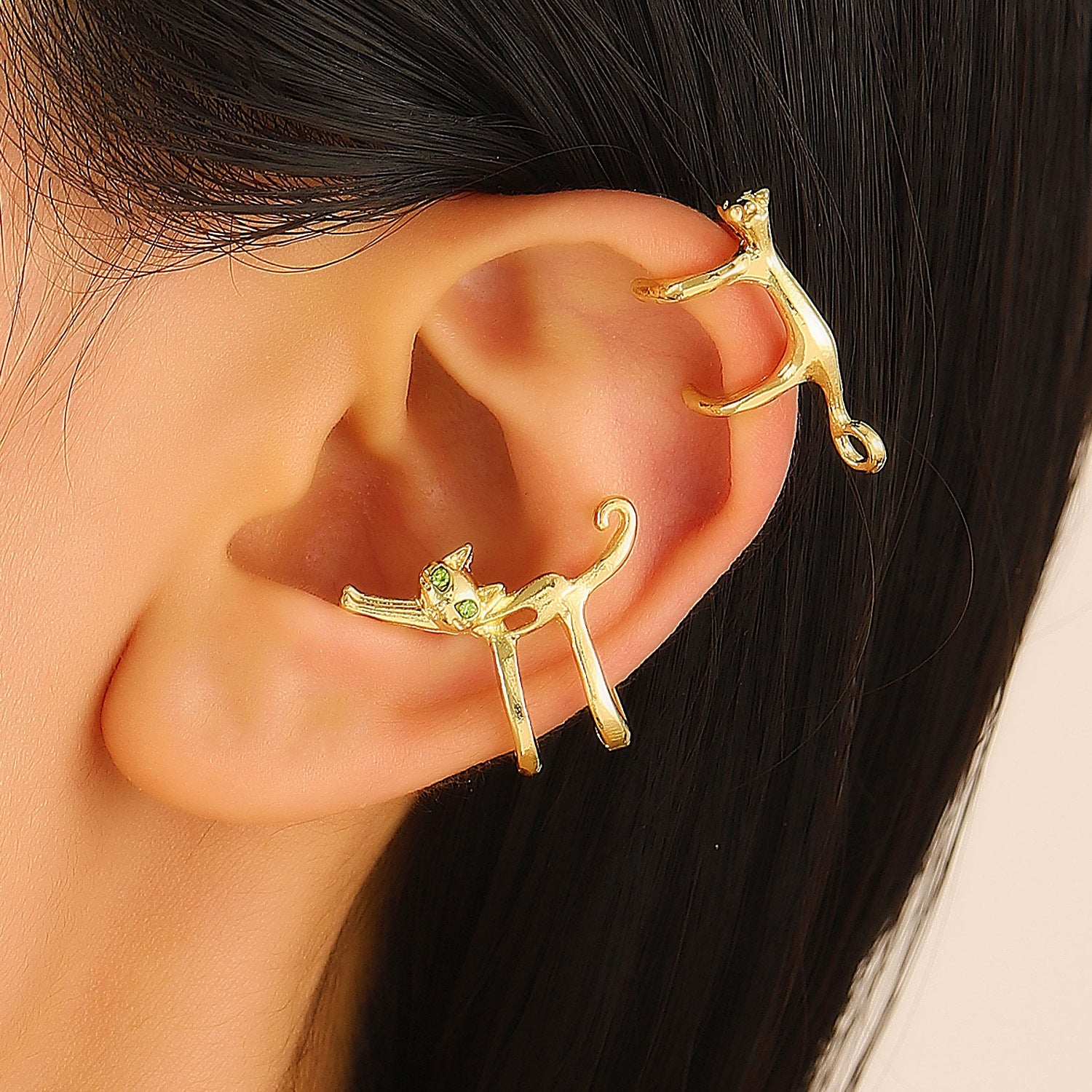 Wholesale Alloy Gold Tone Cat Ear Cuff Ear Clip For Women Unpierced Ear Jewelry Accessory Gift