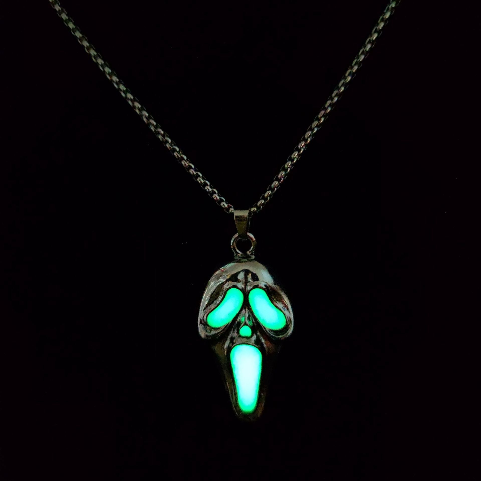 Wholesale Halloween skull luminous mask pendant  necklace