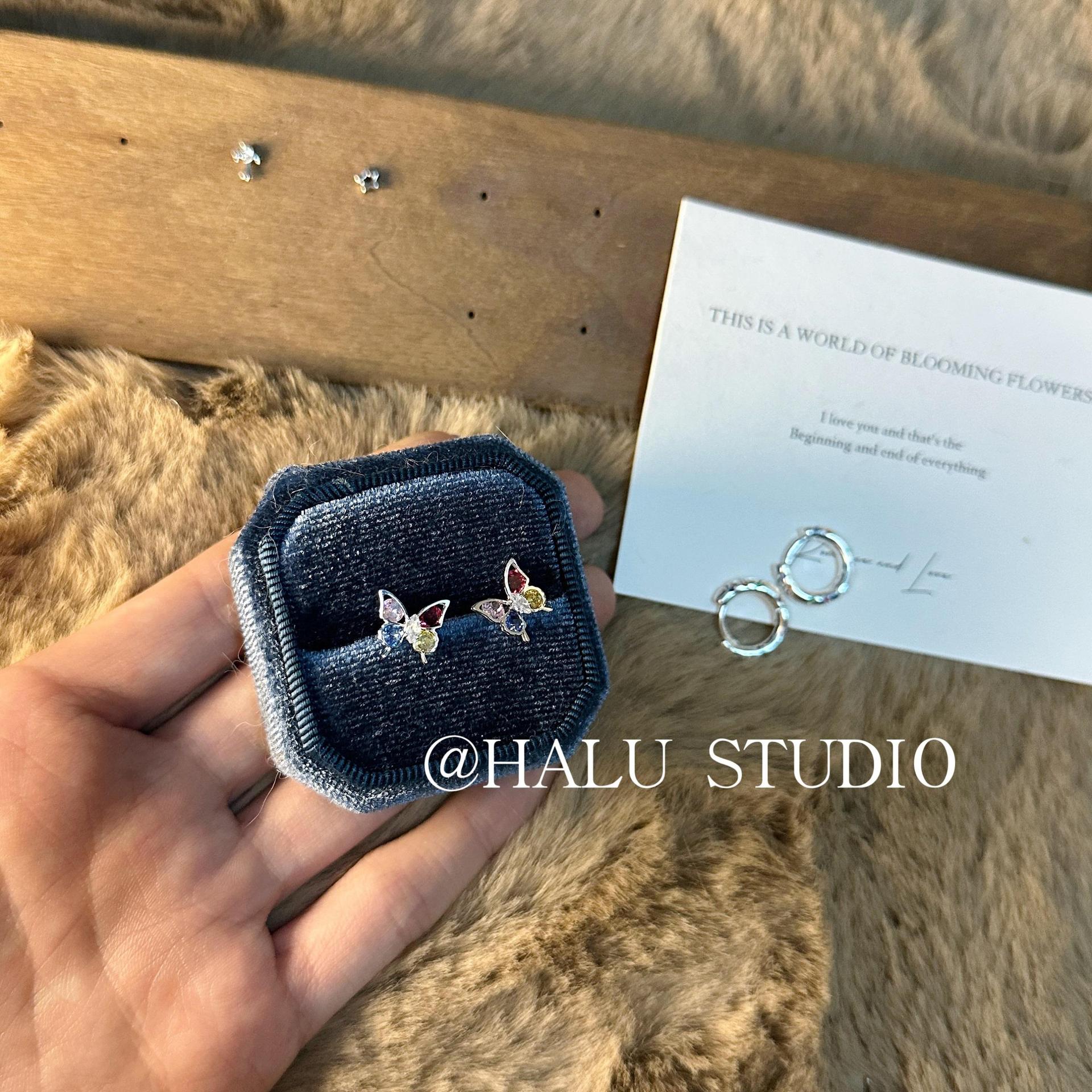 Wholesale  Titanium Steel color earrings hollow stars holiday earrings