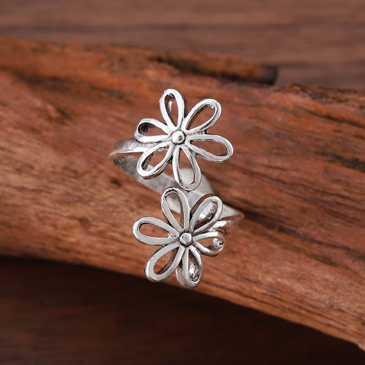 Wholesale Vintage Antique Silver Double Flower Cutout Ring Unisex Floral Open Ring For Daily Wear Jewelry Accessory