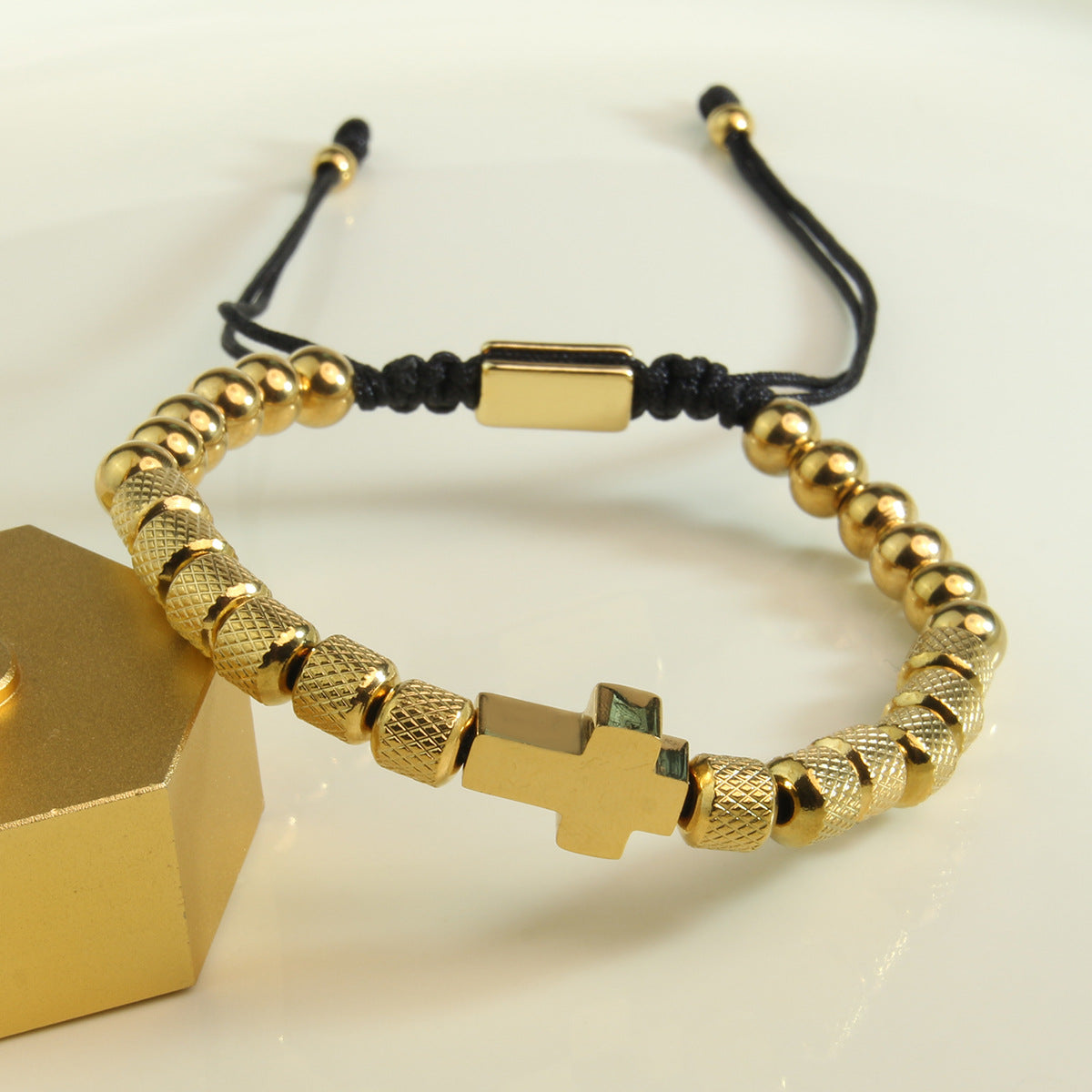 Wholesale Stainless Steel Bracelets Gold Plated Bracelet Cross Bracelet ACC-BT-HongMing008