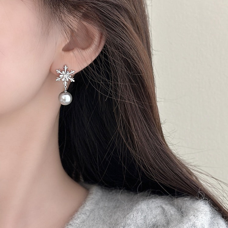 Wholesale Winter Christmas Snowflake S925 Silver Needle Earrings