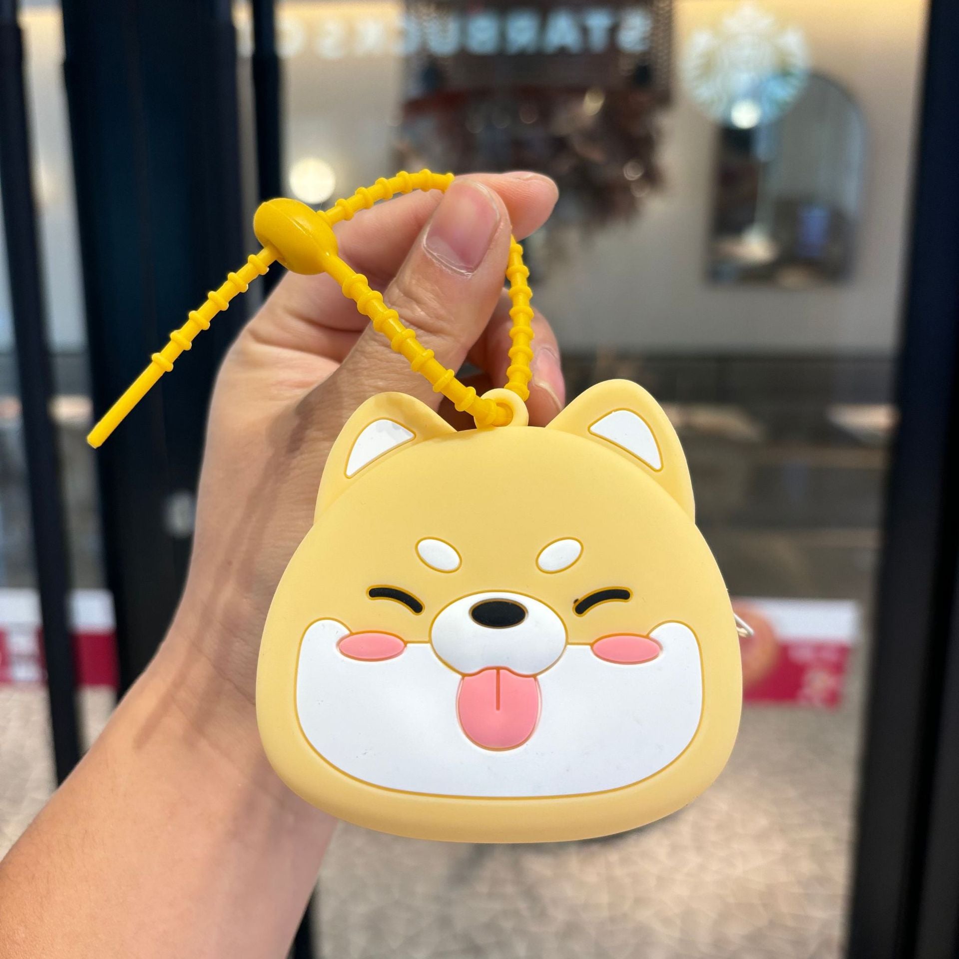 Wholesale Cute Cartoon Silicone Wallet Keychain