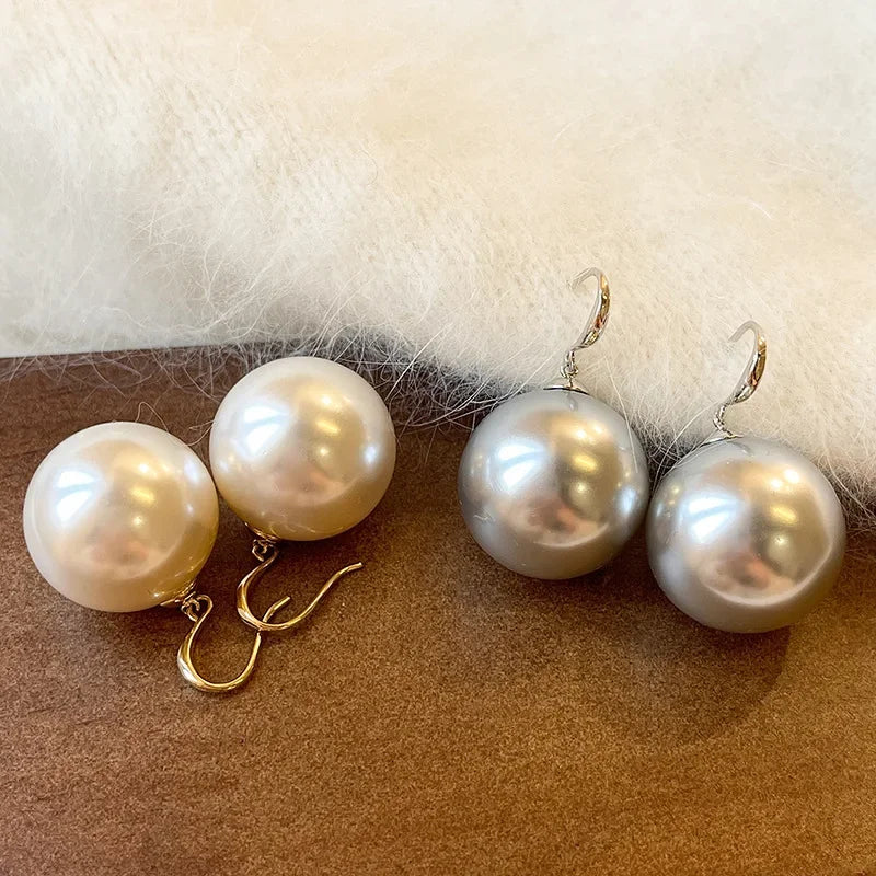 Wholesale Grey Pearl Earrings  Light Luxury Earrings