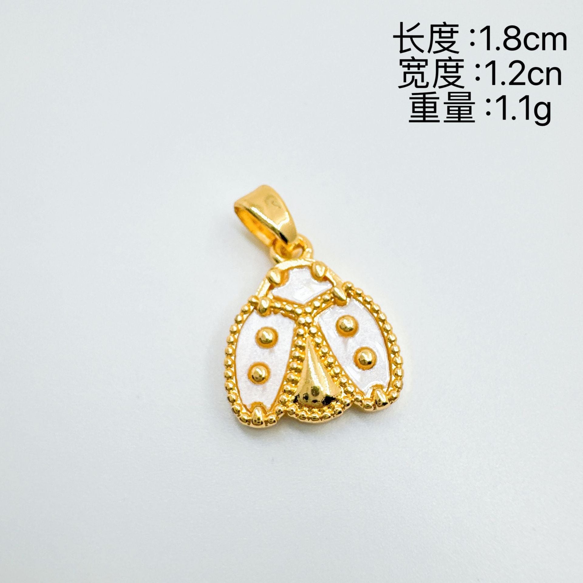 Wholesale Gold Plated Copper Minimalist Heart Cross Pendant Necklace Boutique Jewelry Gift