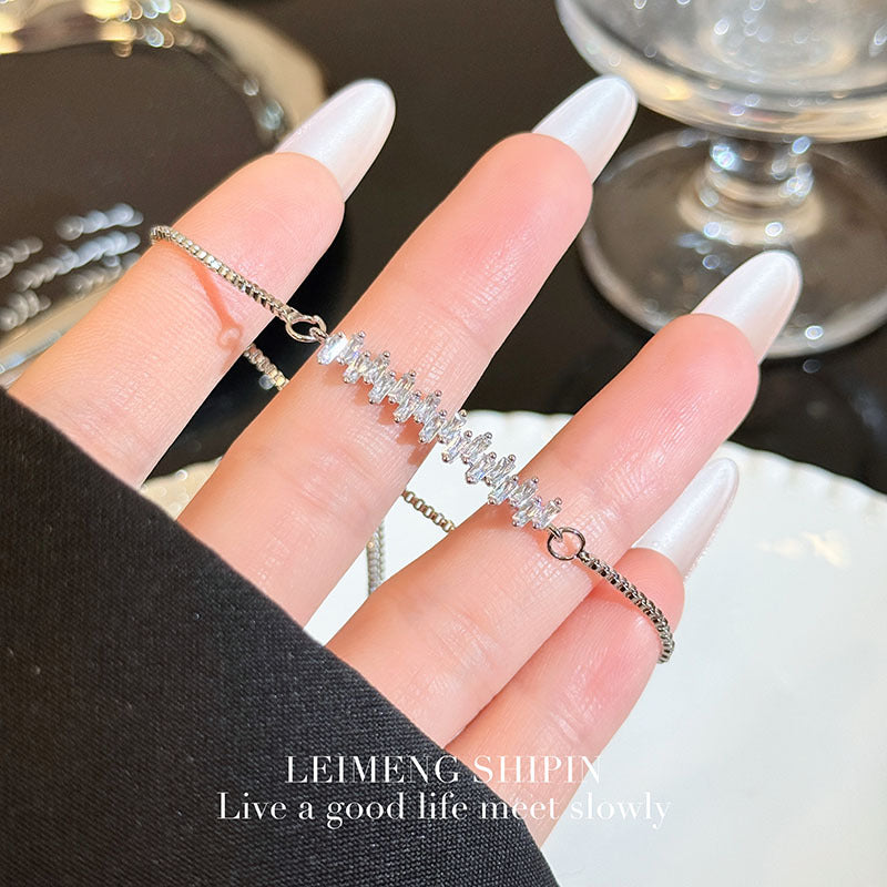 Wholesale Sparkling Zircon Elegant Bracelet