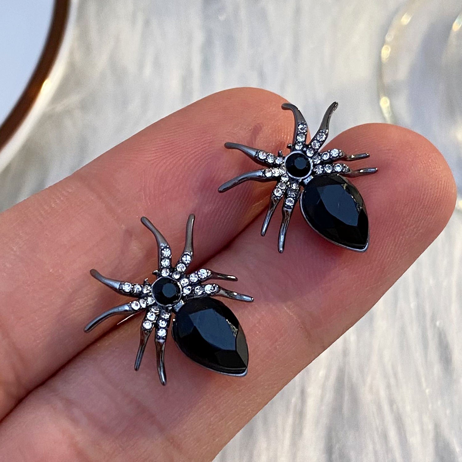 Wholesale   Rhinestone Adjustable Open Ring,  Copper,  Gun Black - Fashion Jewelry Accessory