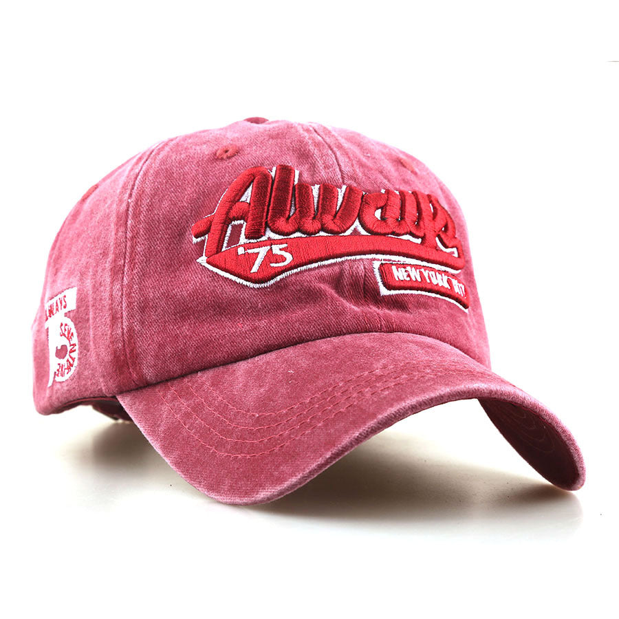 Wholesale Fashionable letter embroidered baseball cap