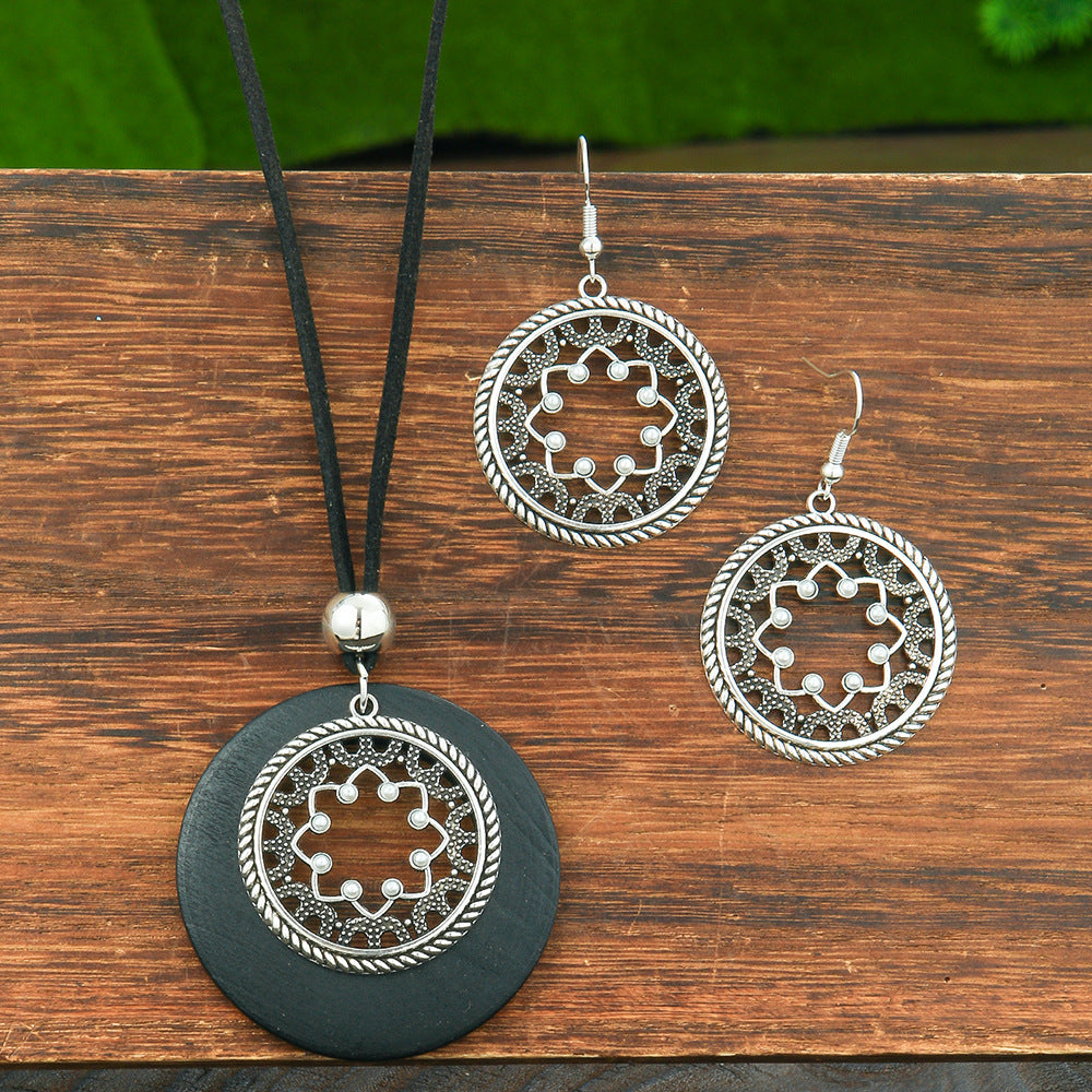 Wholesale Ethnic Style Geometric Earrings with Alloy and Black Wood Wool Chain Everyday Jewelry Accessory
