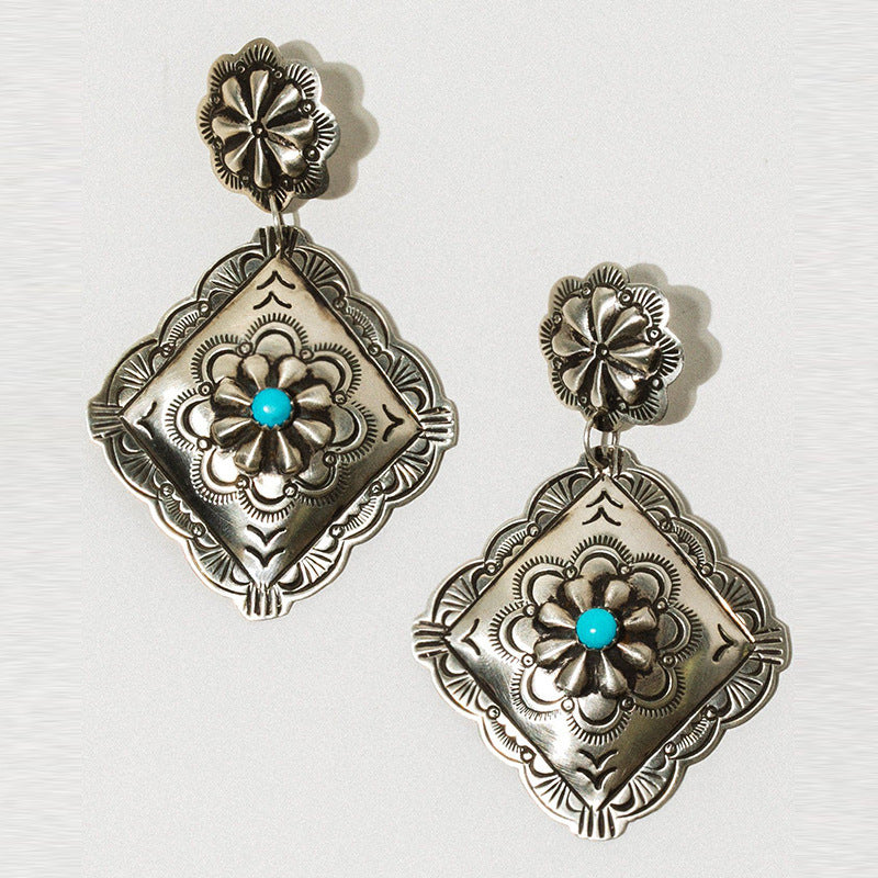 Wholesale Antique Silver Tone Turquoise Stud Earrings - Ethnic Western Style Fashion Accessory for Gifts &  Party Wear