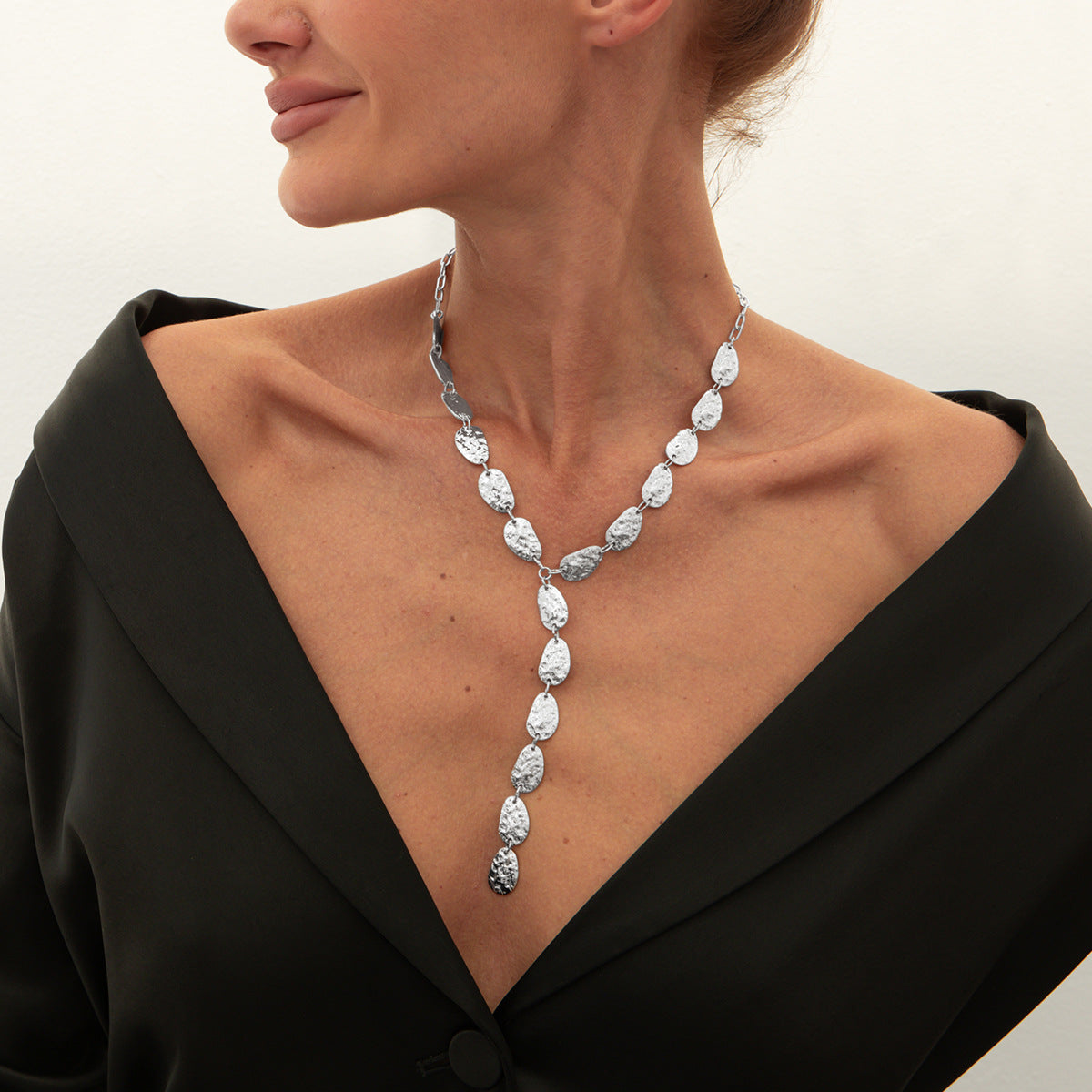 Wholesale Special-Shaped Baroque Pendant Tassel Necklace