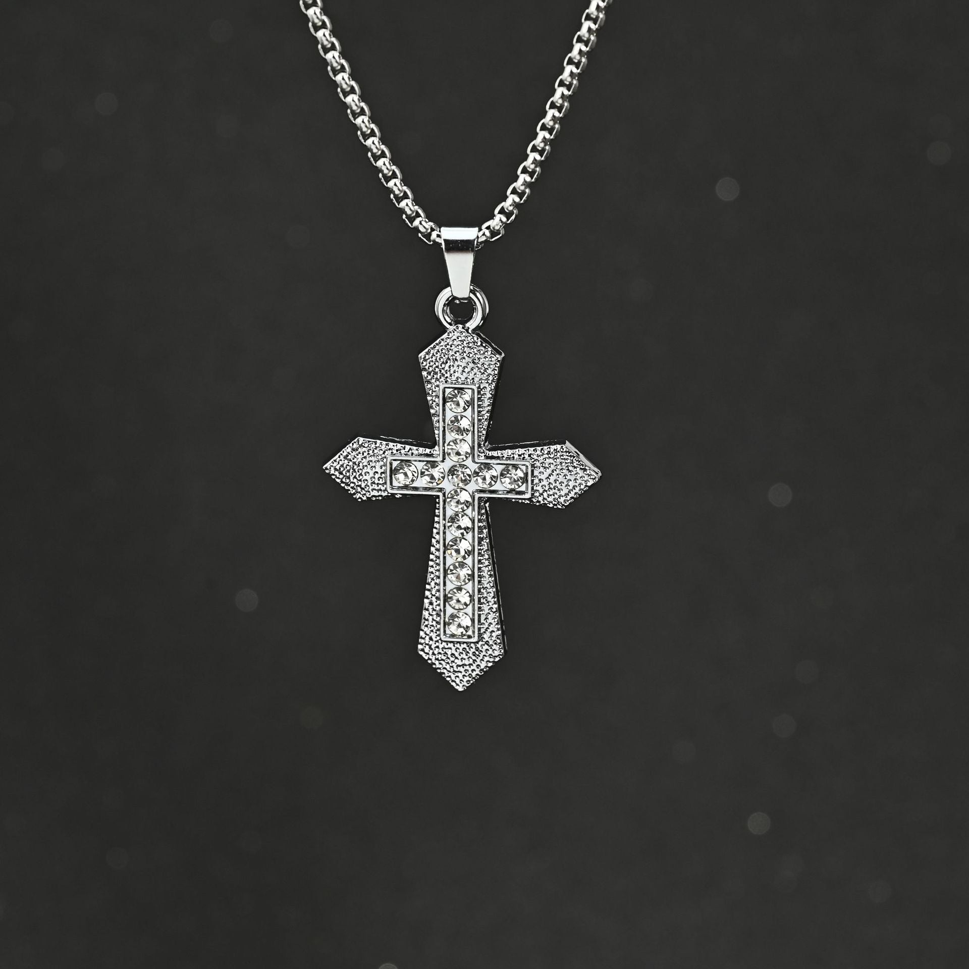 Wholesale Stainless Steel Long Hip Hop Heart Cross Rhinestone Necklace For Boutique Resale