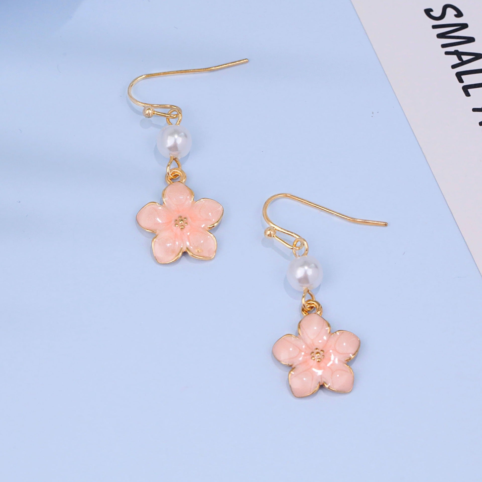 Wholesale Beautiful Flower Decorative Hoop Earrings