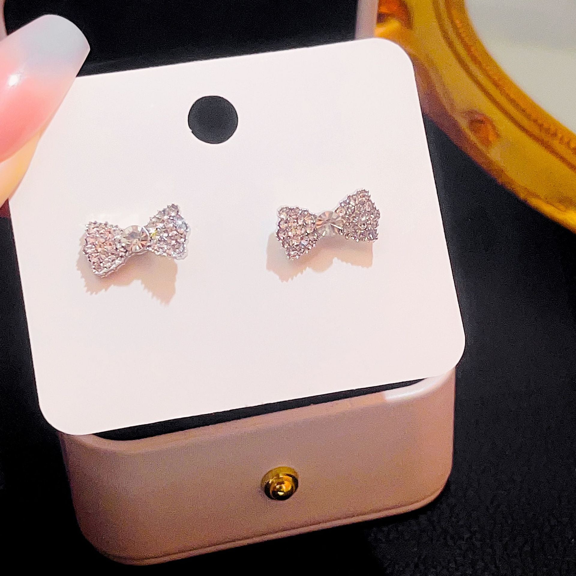 Wholesale Bow Diamond Moonstone Pearl Pendant Light Luxury Elegant Earrings