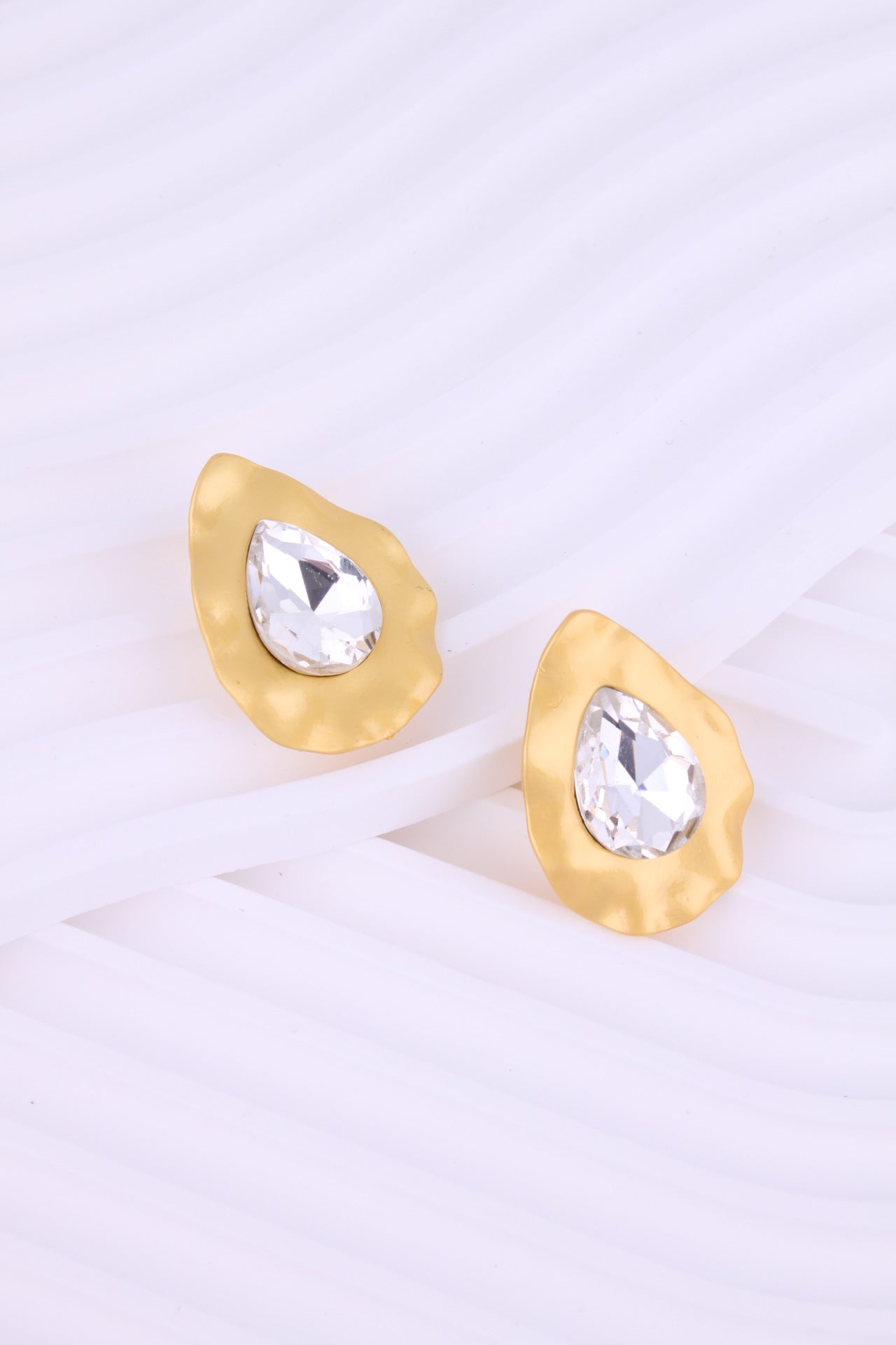 Wholesale French Classic Vintage Drop Earrings ACC-ES-Qunq009