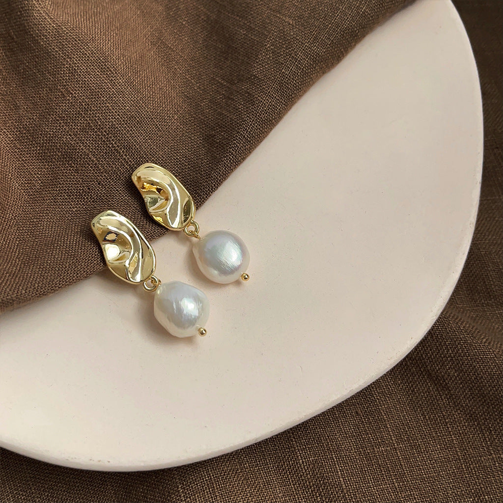 Wholesale Baroque natural pearl French retro earrings