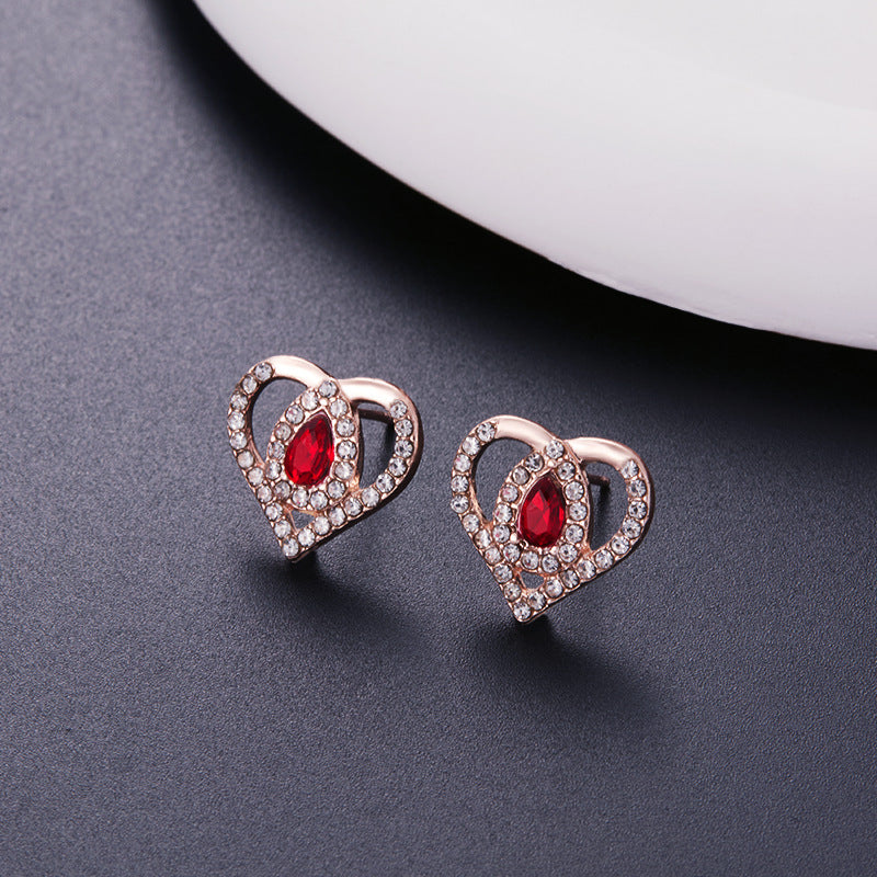 Wholesale Luxury and high sense of love earrings