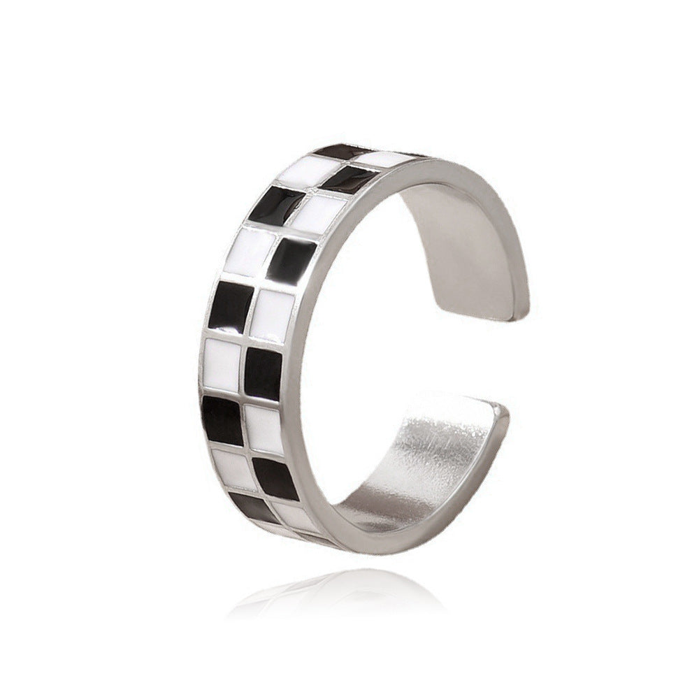 Wholesale Black and White Checkerboard R Vintage Enamel Stainless Steel Ring ACC-RS-MiYi005