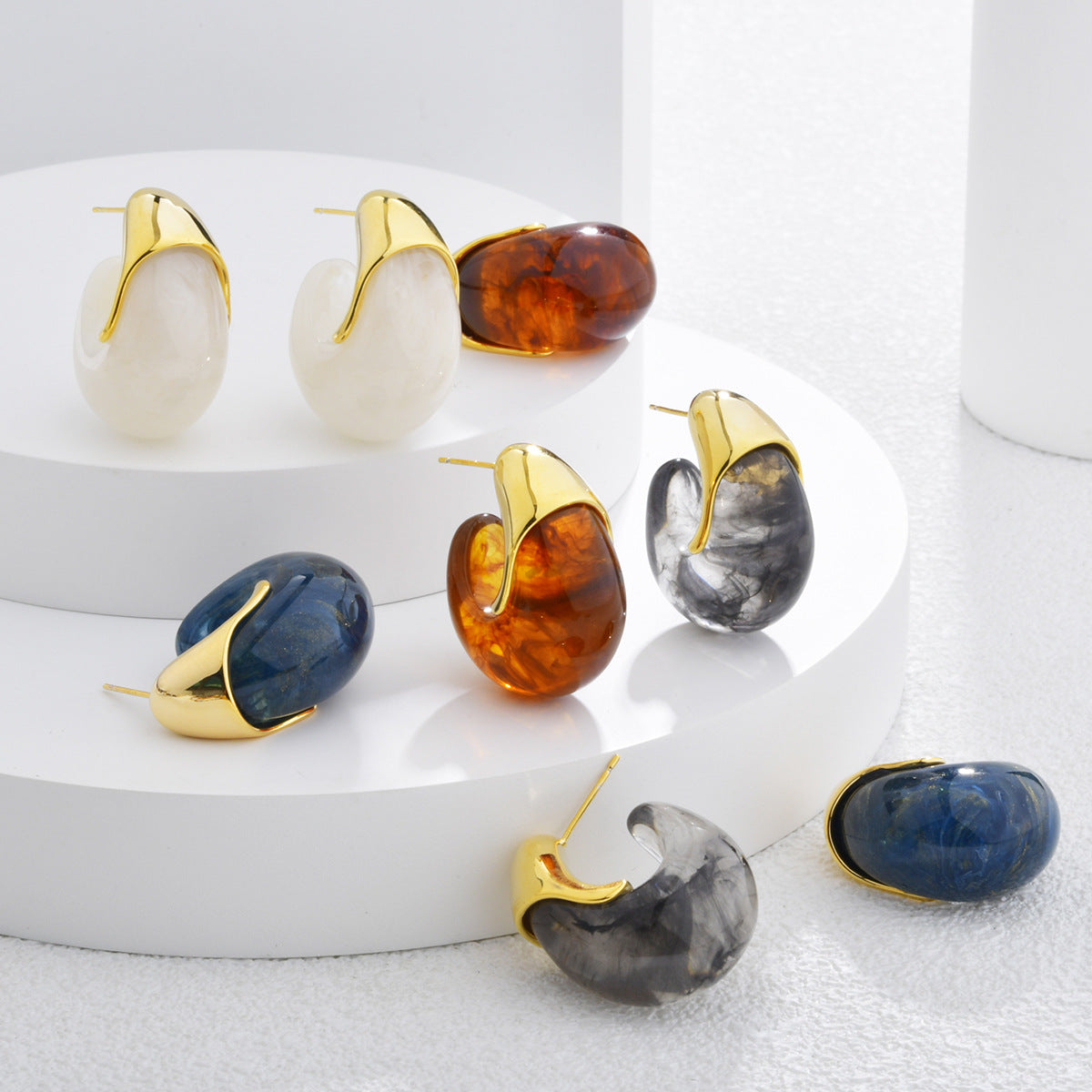 Wholesale  Resin Earrings Exaggerated Elegant Retro Earrings