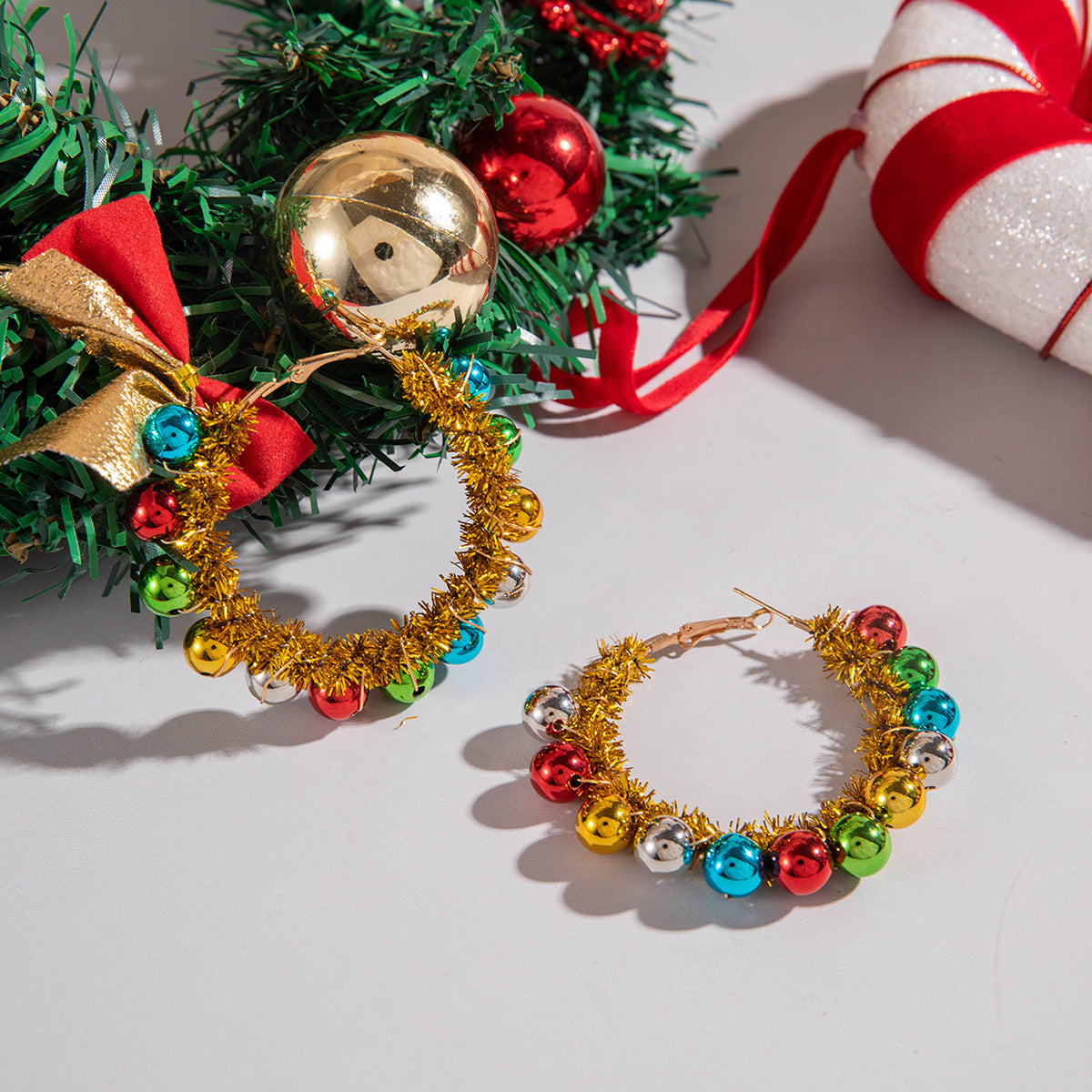 Wholesale  Christmas color earrings beads earrings