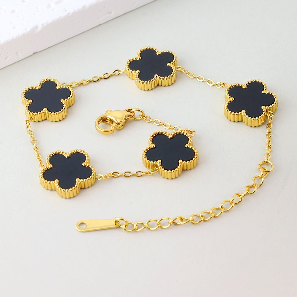 Wholesale 18K Plated Stainless Steel Five-Leaf Flower Bracelet with Mother-of-Pearl,  Fashionable Everyday Jewelry Accessory
