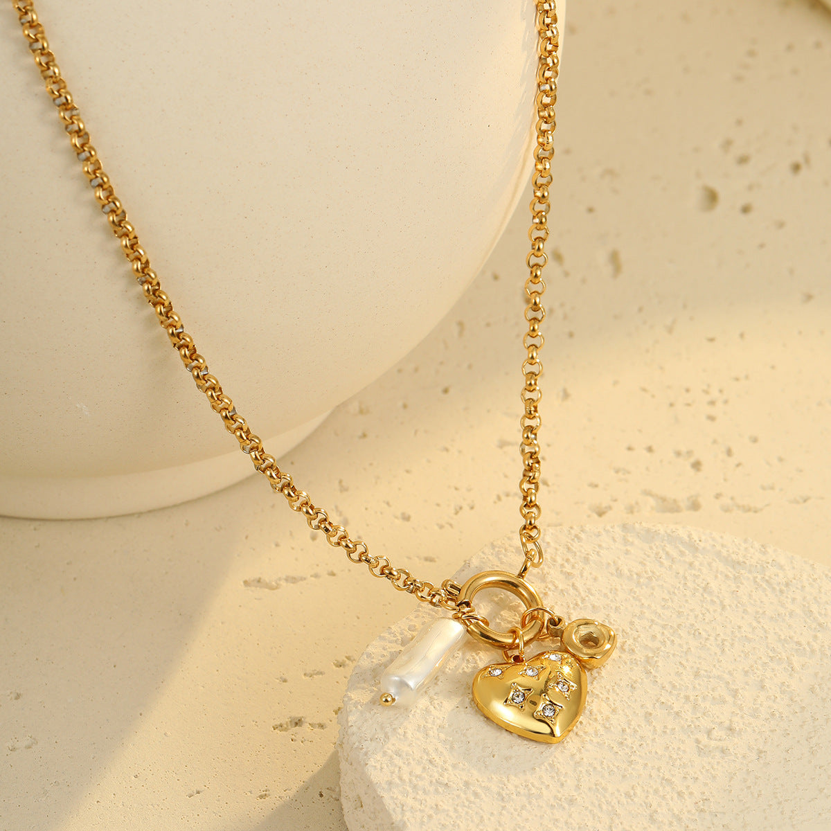 Wholesale Diamond Love Pendant Necklace Light Luxury Stainless Steel Bracelet