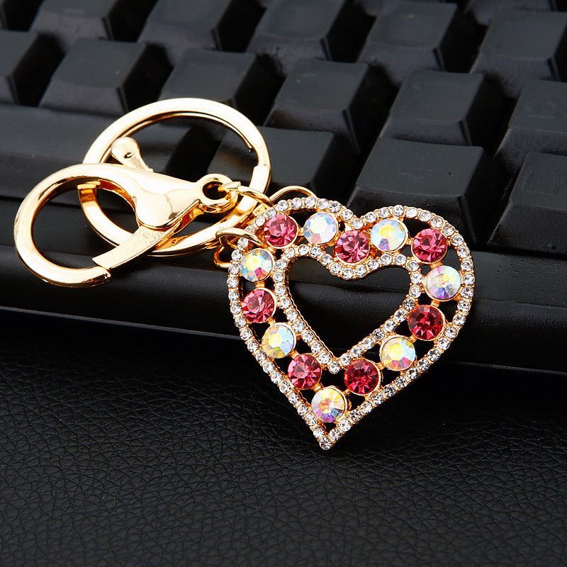 Wholesale Modern Art Metal Keychain Bag Charm Car Key Accessory Chic Gift for Couple
