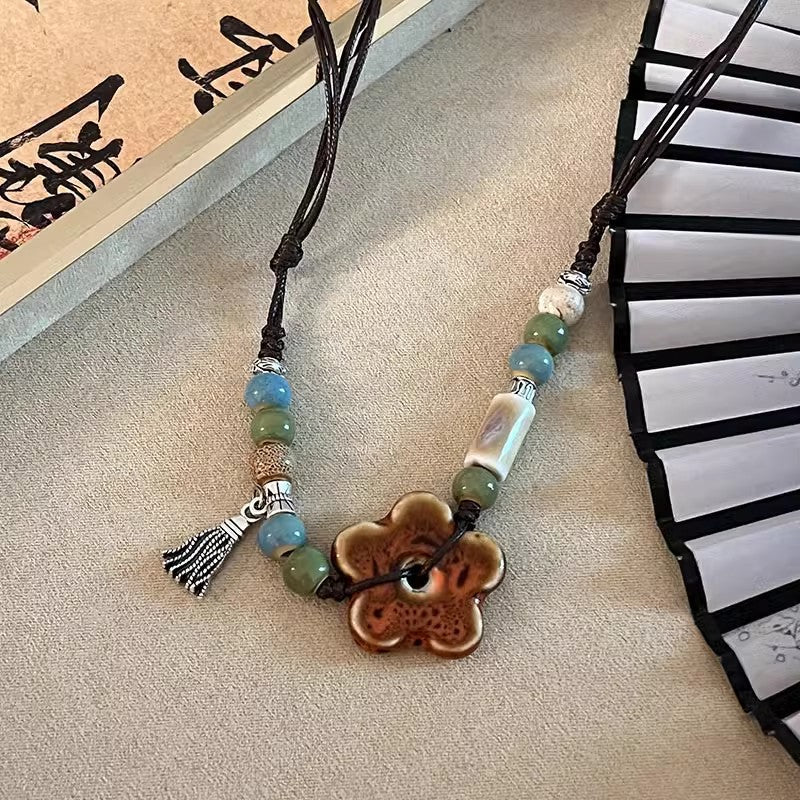 Wholesale Vintage Butterfly Necklace Sweater Chain Ceramic Flower Beaded Necklace ACC-NE-Miaosi015