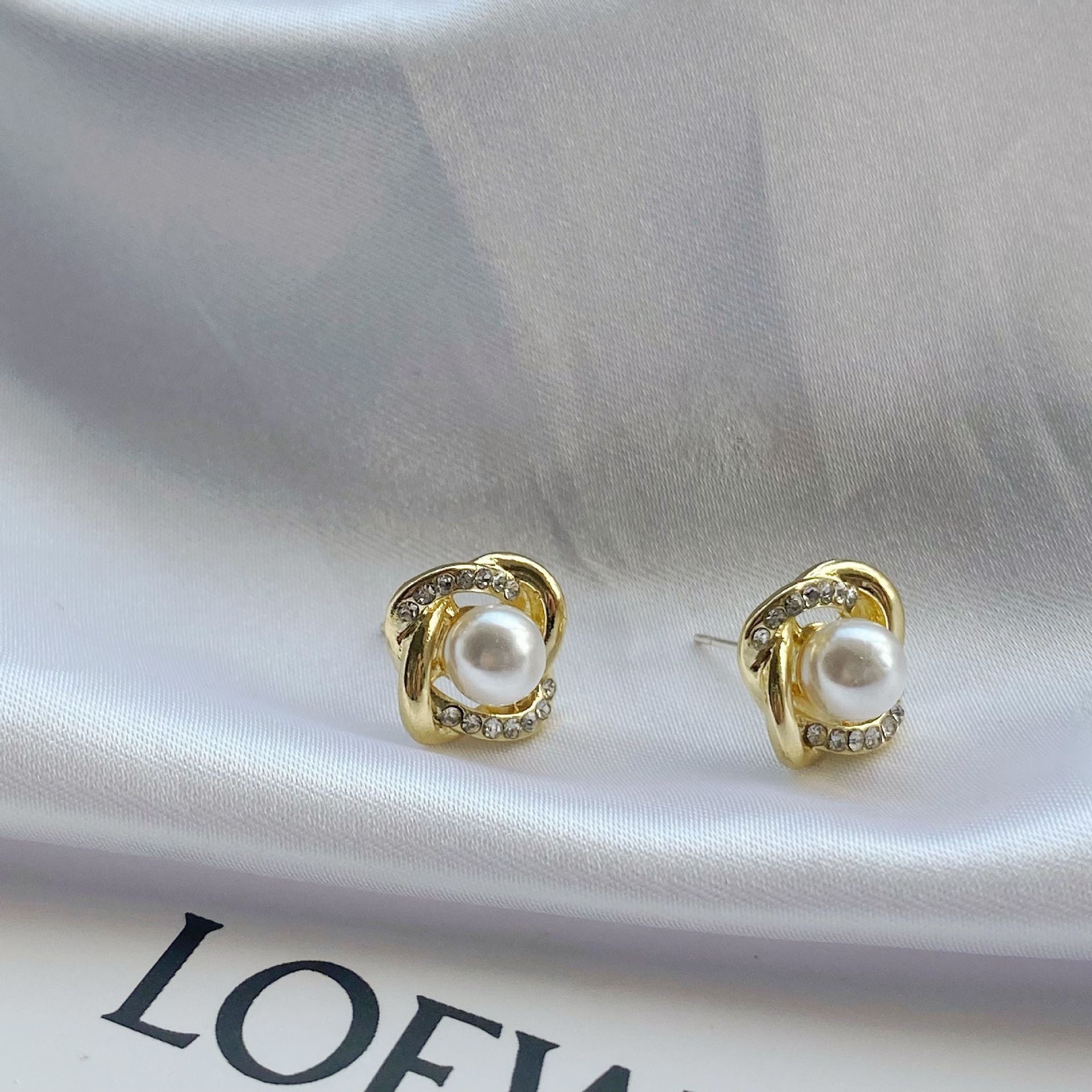 Wholesale S925 Silver Needle Earrings Metal Earrings Sterling Silver ACC-ES-Hanxi006