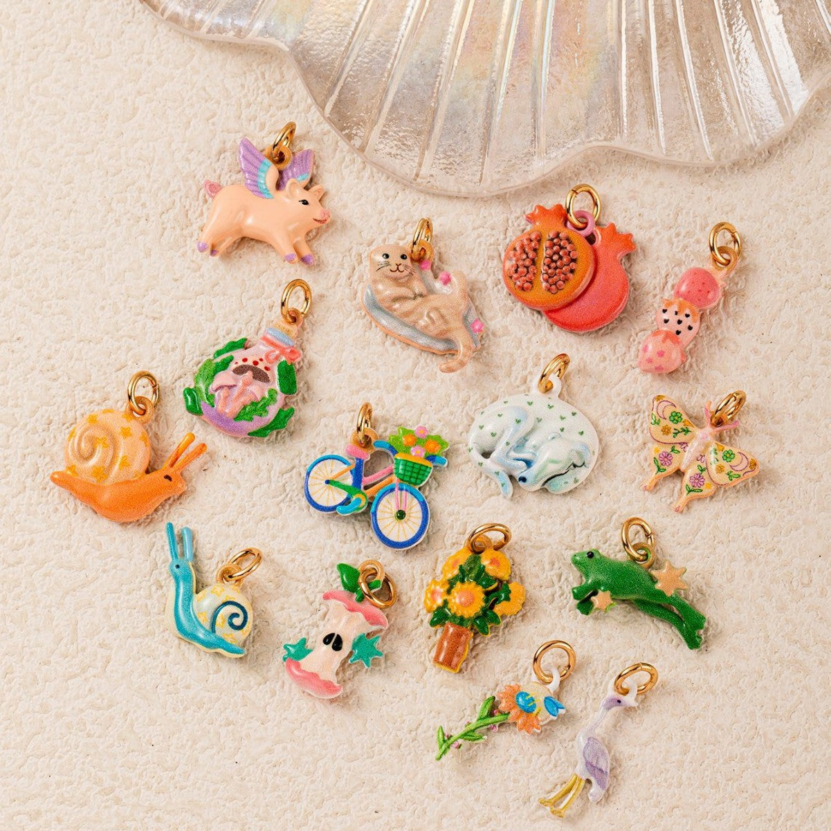 Wholesale Copper Cartoon Flying Pig Pendant Cute Simple Jewelry Charm Trendy Fashion Accessory For Boutique Resale