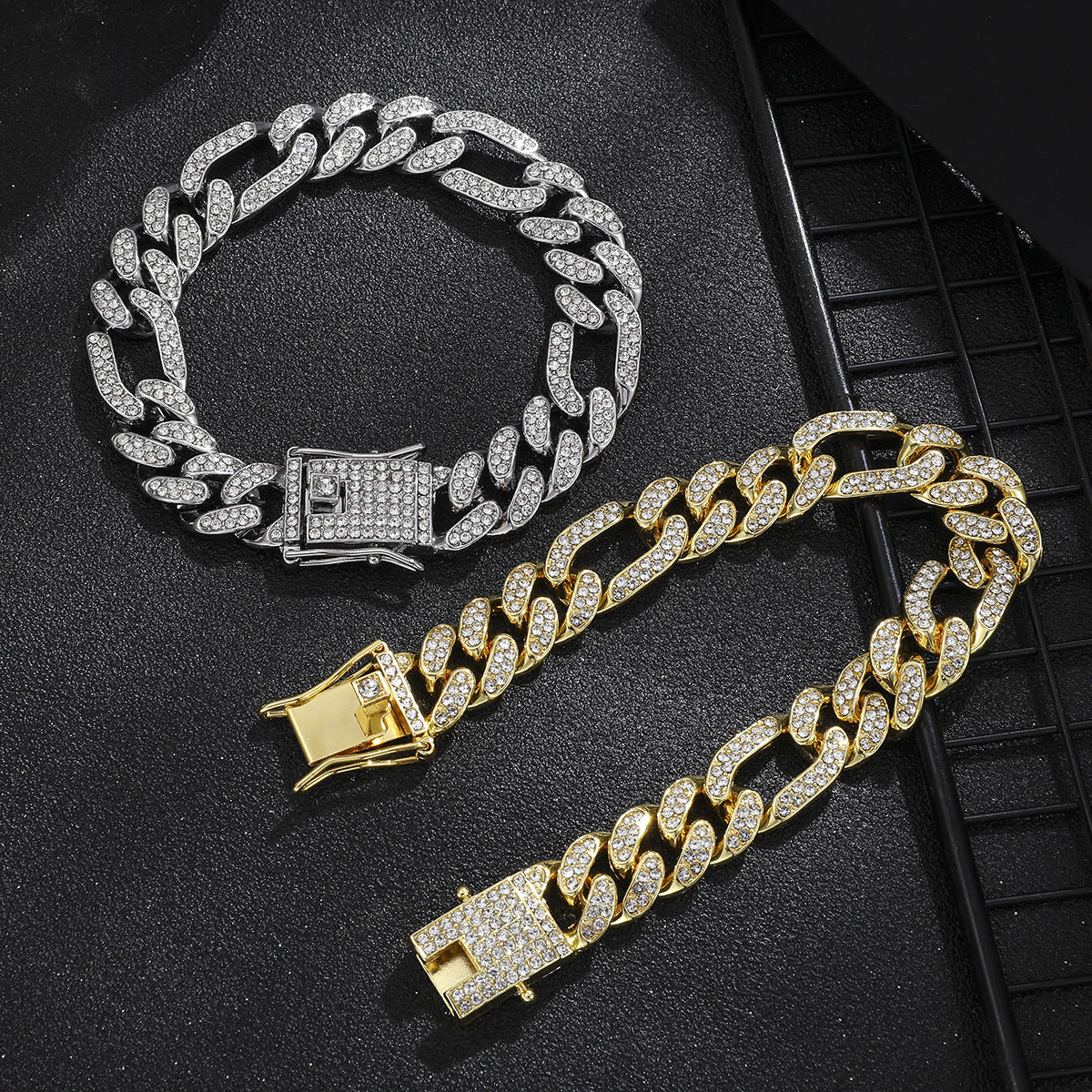 Wholesale Alloy Heavy-duty Full Diamond Cuban Chain Diamond-studded Men's Hip-hop Style Thick Necklace ACC-NE-MeiWeite002
