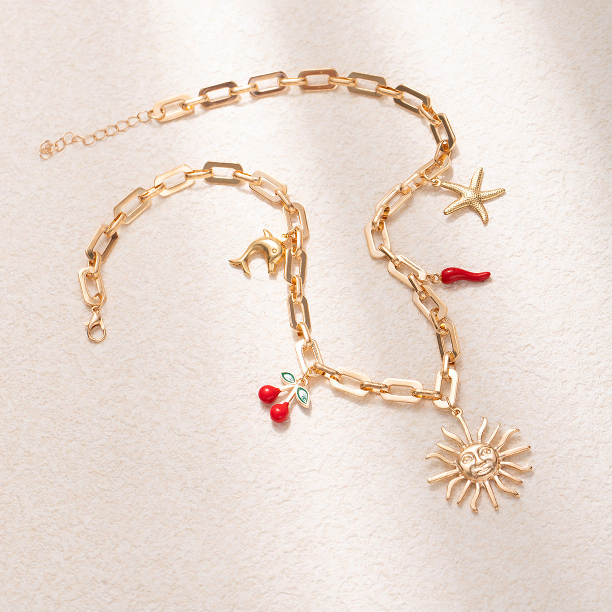 Wholesale  Summer Ocean Retro Sun Necklace