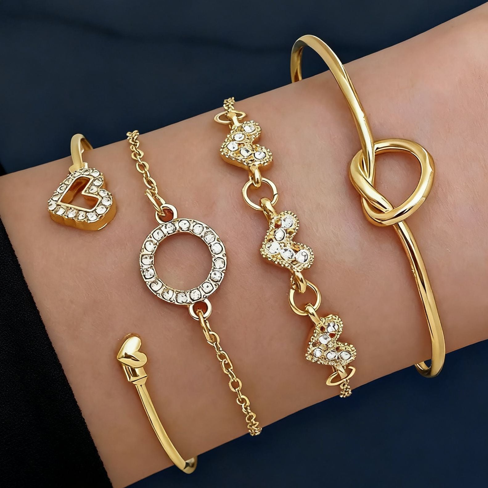 Wholesale Gold Tone Geometric Hollow Heart Design Women S Bracelet Set Of 4 Layered Fashion Jewelry Accessory Gift