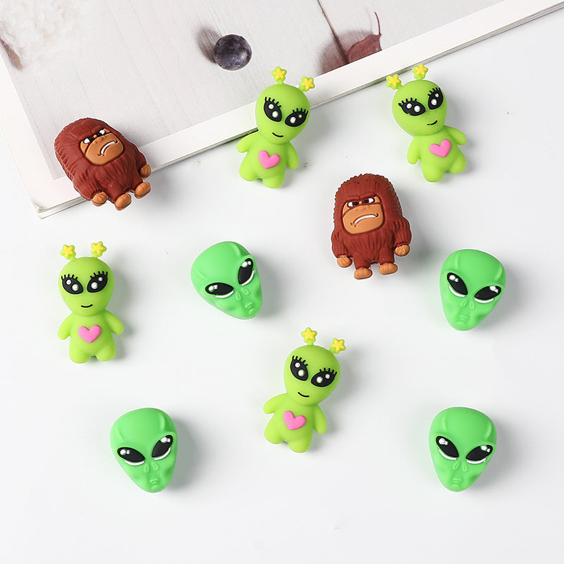Wholesale  20pcs UFO alien  Focal Beads DIY Bead Accessories