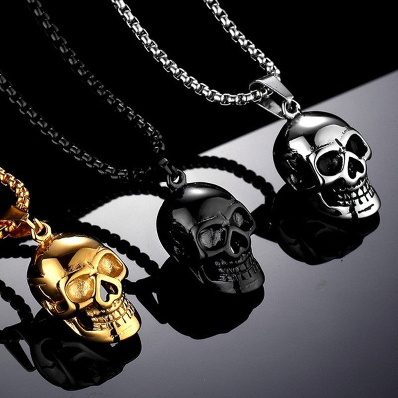 Wholesale exaggerated personality oversized skull necklace