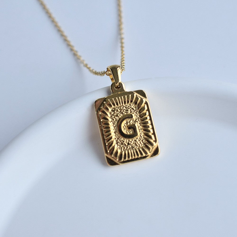 Wholesale Stainless Steel Letter Square Brand Pendant Plated 18K Necklace