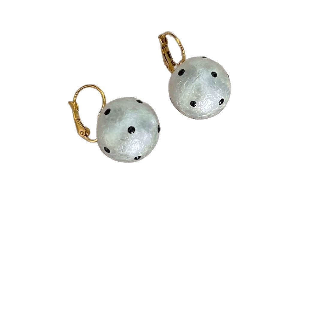 Wholesale Retro Polka Dot Geometric Circle Earrings Pearl Fashion Accessory Jewelry