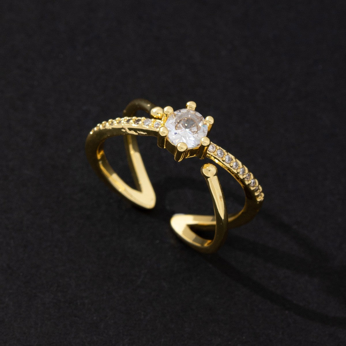 Wholesale Cold Style Vintage Cross Hollow Zircon Open Ring Chic Fashion Accessory For Everyday Wear