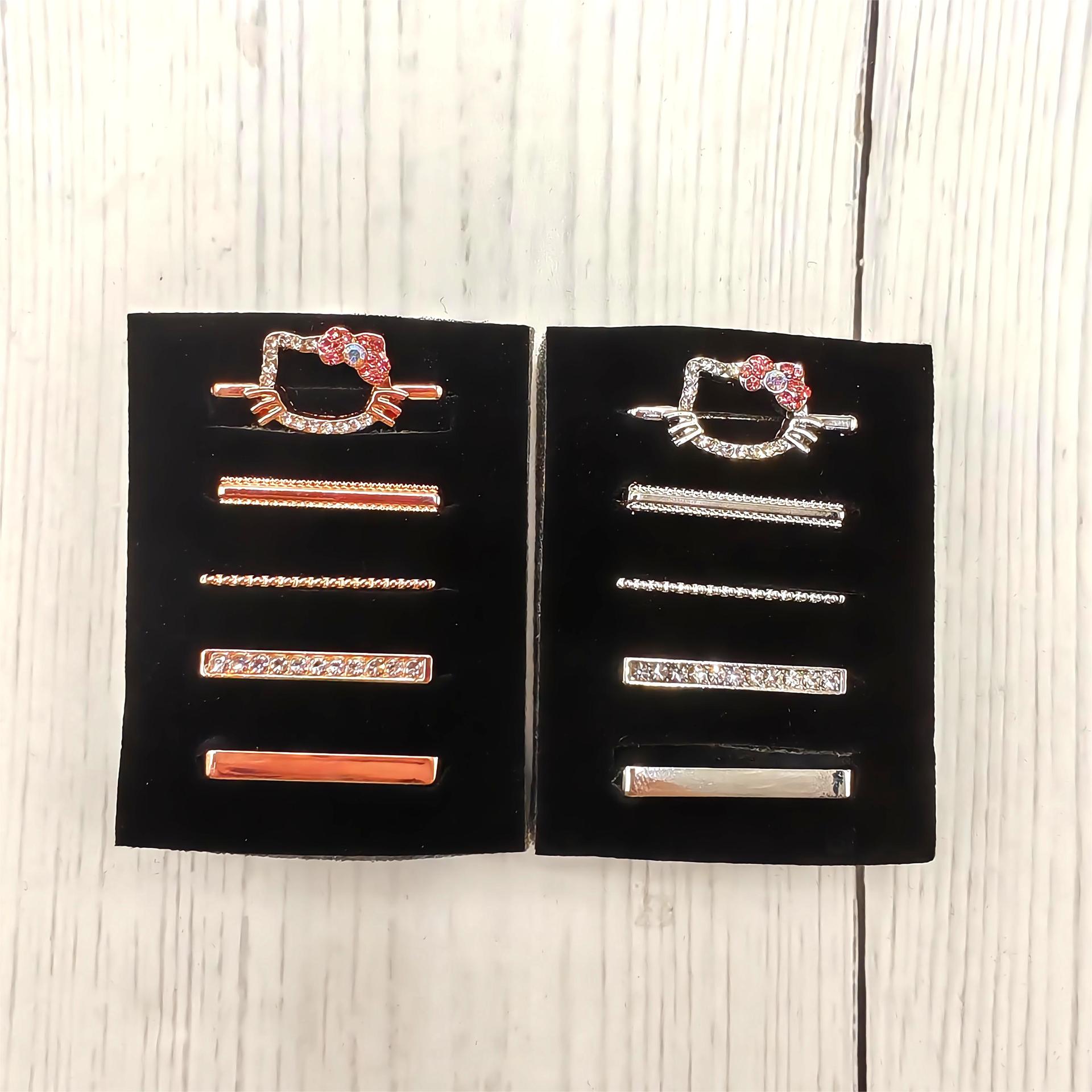 Wholesale Chic Cartoon Rhinestone Decorative Pendant For Silicone Band Gold Plated Alloy Jewelry Accessory