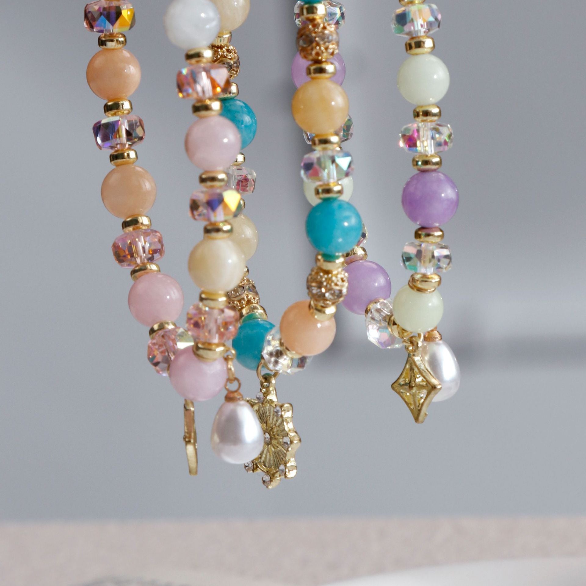 Wholesale Natural Crystal Pearl Sky-pointed Star Sunflower  Bracelet