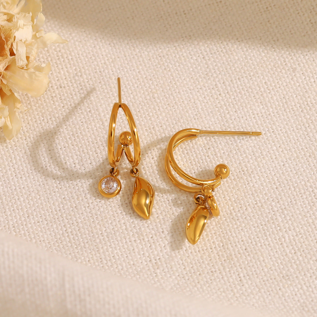 Wholesale  Geometric Glow Pendant 18K Gold Titanium Steel Round Zircon  Earrings