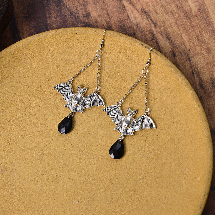 Wholesale Zinc Alloy Electroplated Bat Earrings Retro Gothic  Party Fashion Accessory