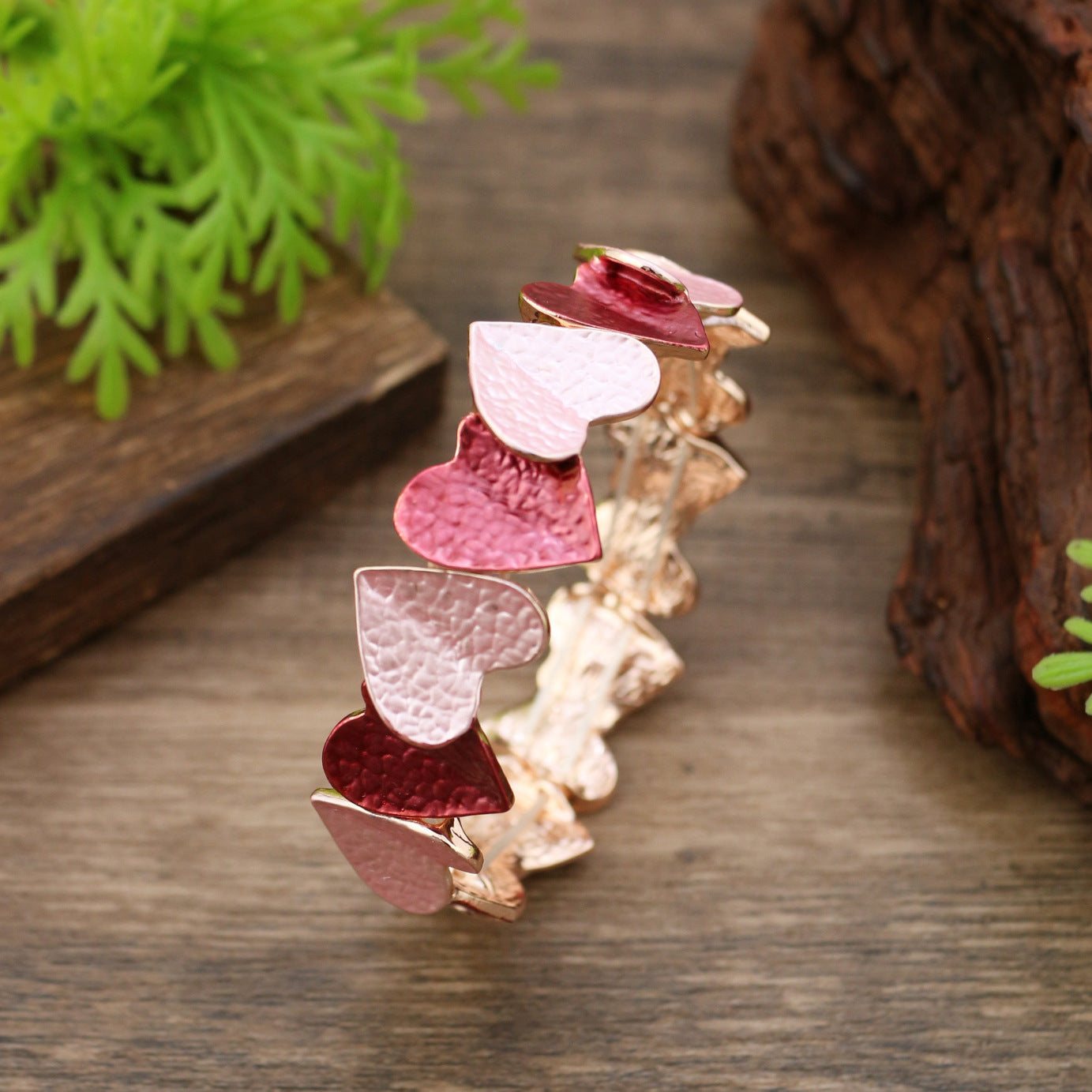 Wholesale  Elastic Heart Shaped  Alloy Jewelry Bracelet