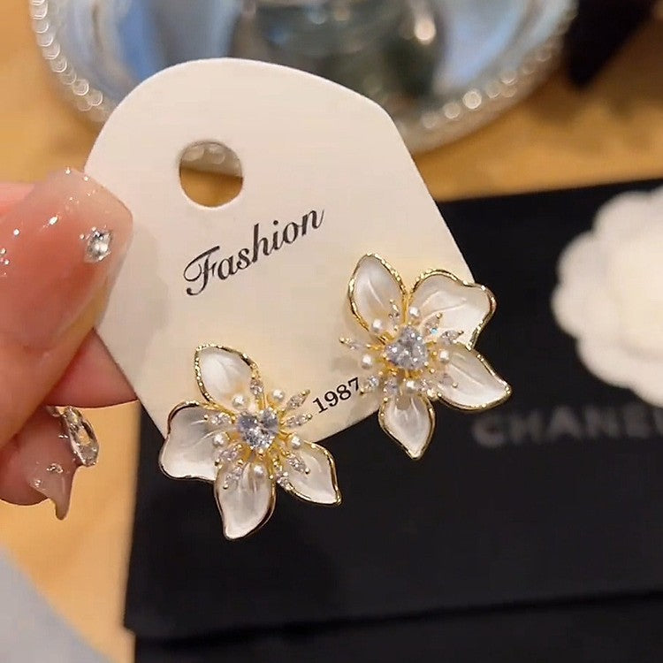 Wholesale Plated Copper Zircon Pearl Floral Earrings Fashion Jewelry Accessory for Boutique Resale