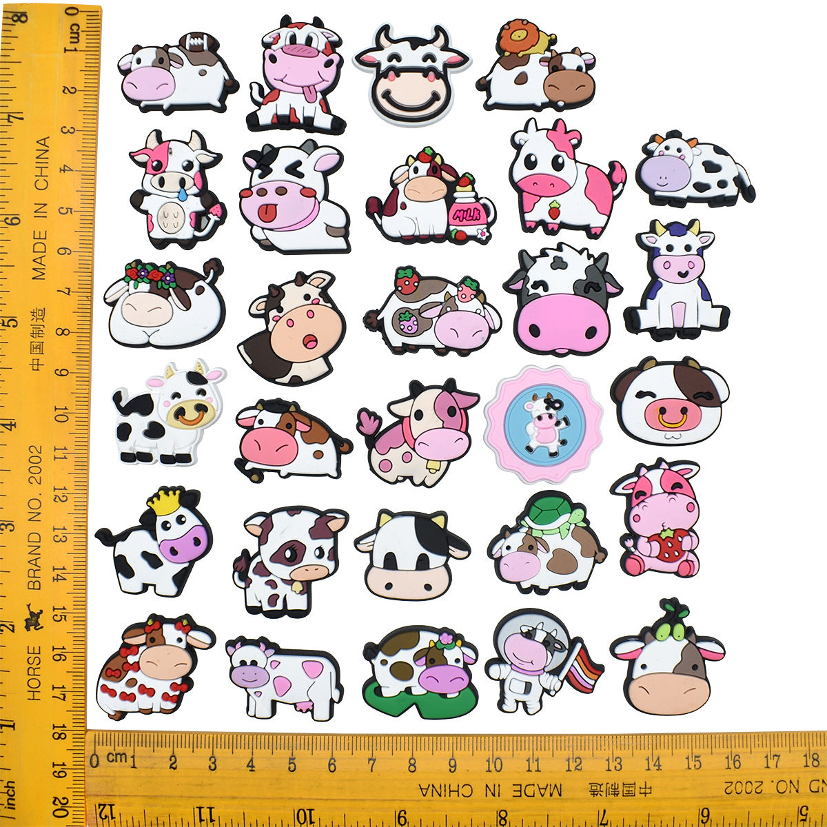 Random 100pcs Cute Cow PVC Soft Rubber Shoe Buckle Decoration ACC-SC-RYY067