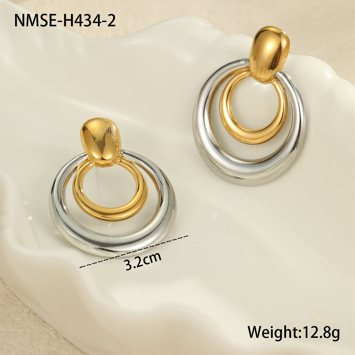 Wholesale Retro Elegant Stainless Steel Gold Color Double-Layer Cut Out Earrings