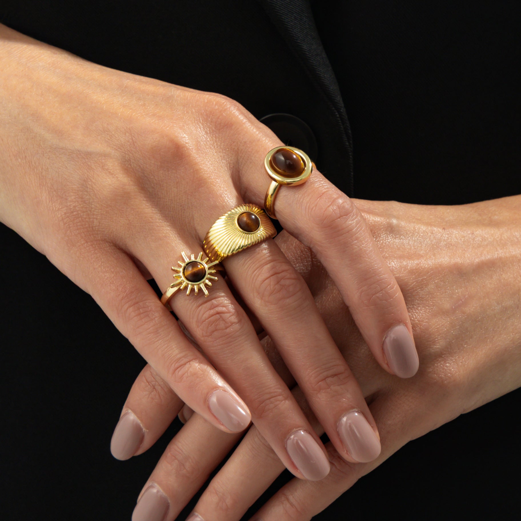 Wholesale  vintage  micro-set gemstone tiger eye ring